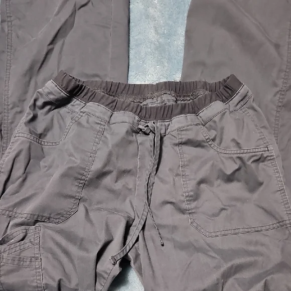 Women's Drawstring Cargo Scrub Pants - Gray - Picture 4 of 6
